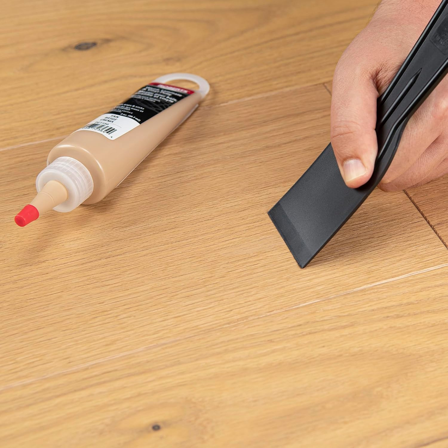 Palette Quick-Repair Putty for Wood, Laminate & Vinyl – Tan
