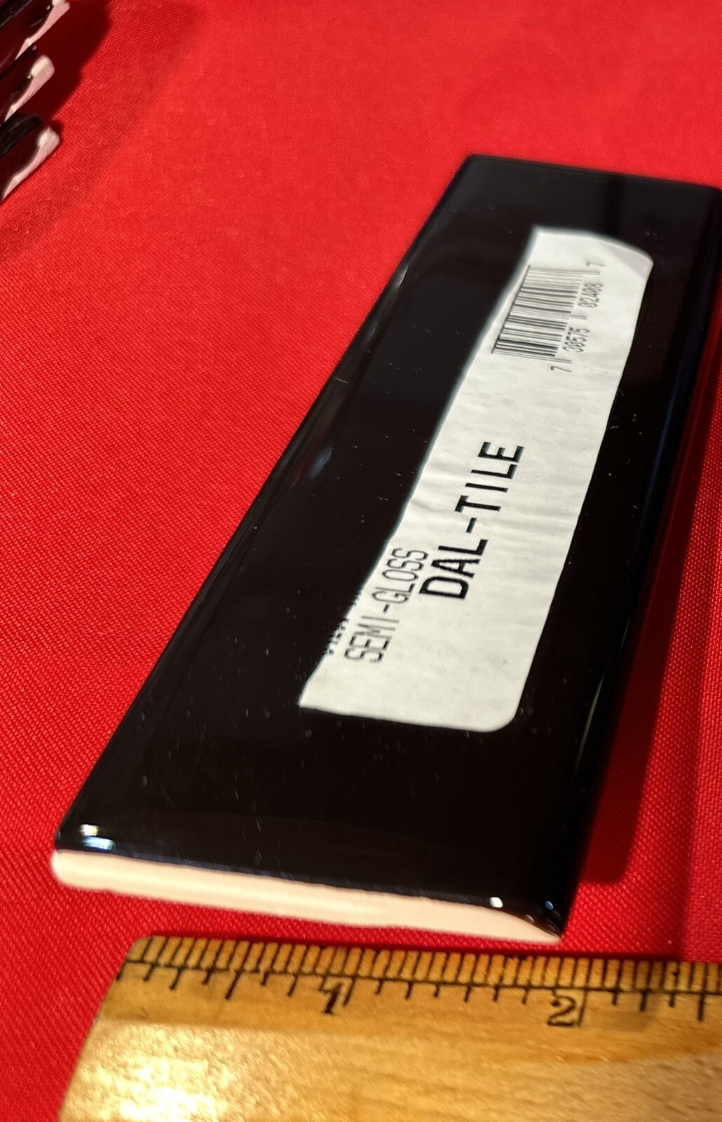 12 pcs. Daltile Gloss Black #K-111… 2″ X 6″ Bullnose Ceramic Tiles, Mint