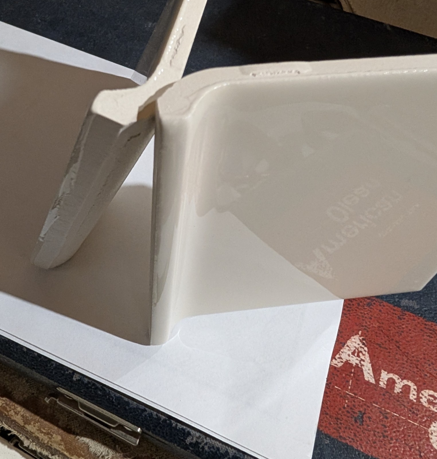 2 pcs NEW American Olean Gloss Almond #12 A3401 Ceramic Tile Cove base 4-1/4″