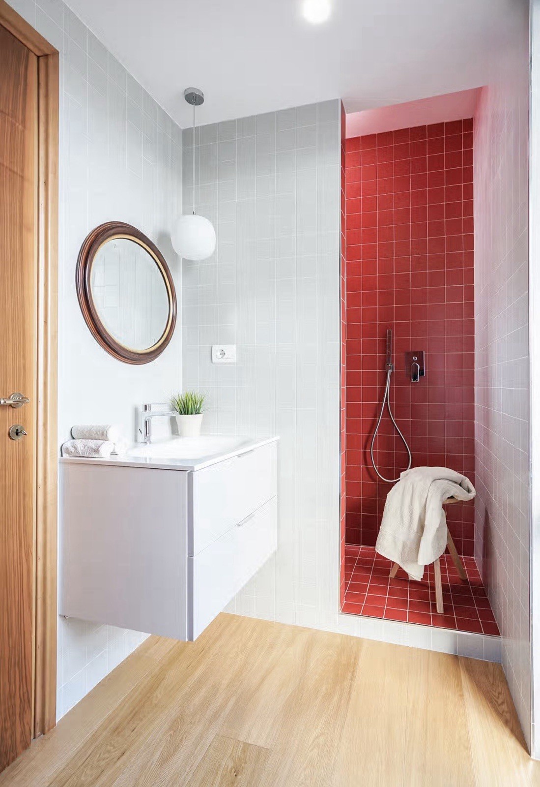 Glossy Bright Red 4-1/4” Square Ceramic Tile–Roca “Red Pepper” 20 sq ft