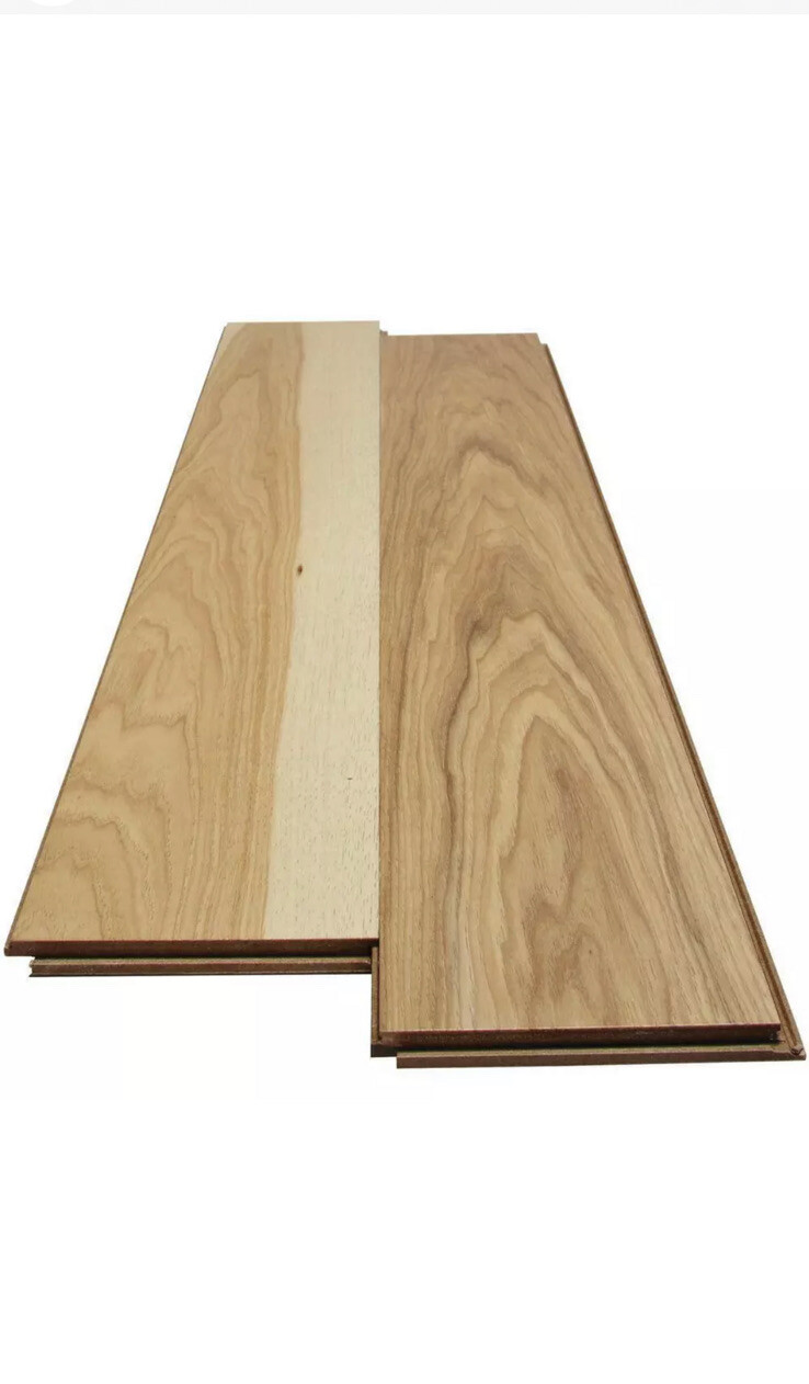 10X Hardwood Floor 3/8 in T x 5 in W Low Gloss Wire Brushed (19.69 sq. ft. Ea)