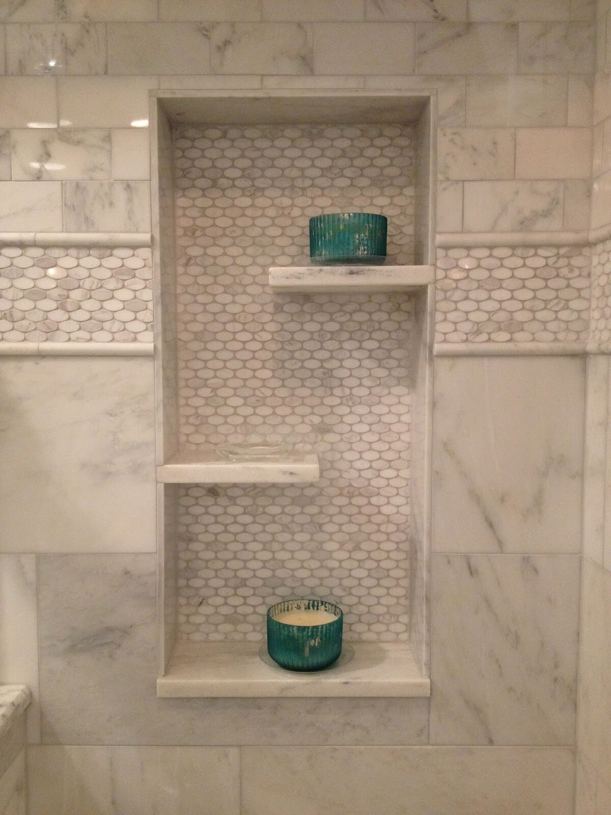 C52P 4×8 Carrara White Marble Wall Floor Tile Polished Bianco Venato