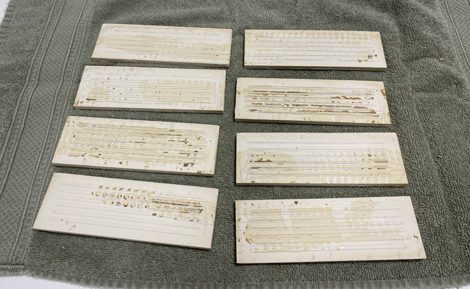 8- Vintage (1950-60s) White Speckled Ceramic Tile – Edge Bullnose (6×2)