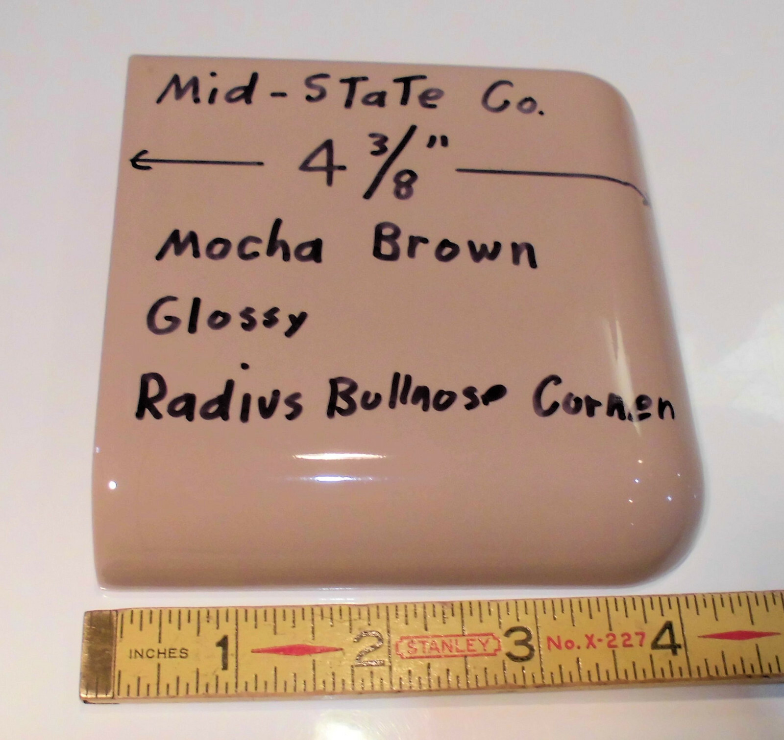 1 pc. Corner Bullnose; Mocha Brown; Glossy Ceramic Tile by Mid-State 4-3/8″ Mudd