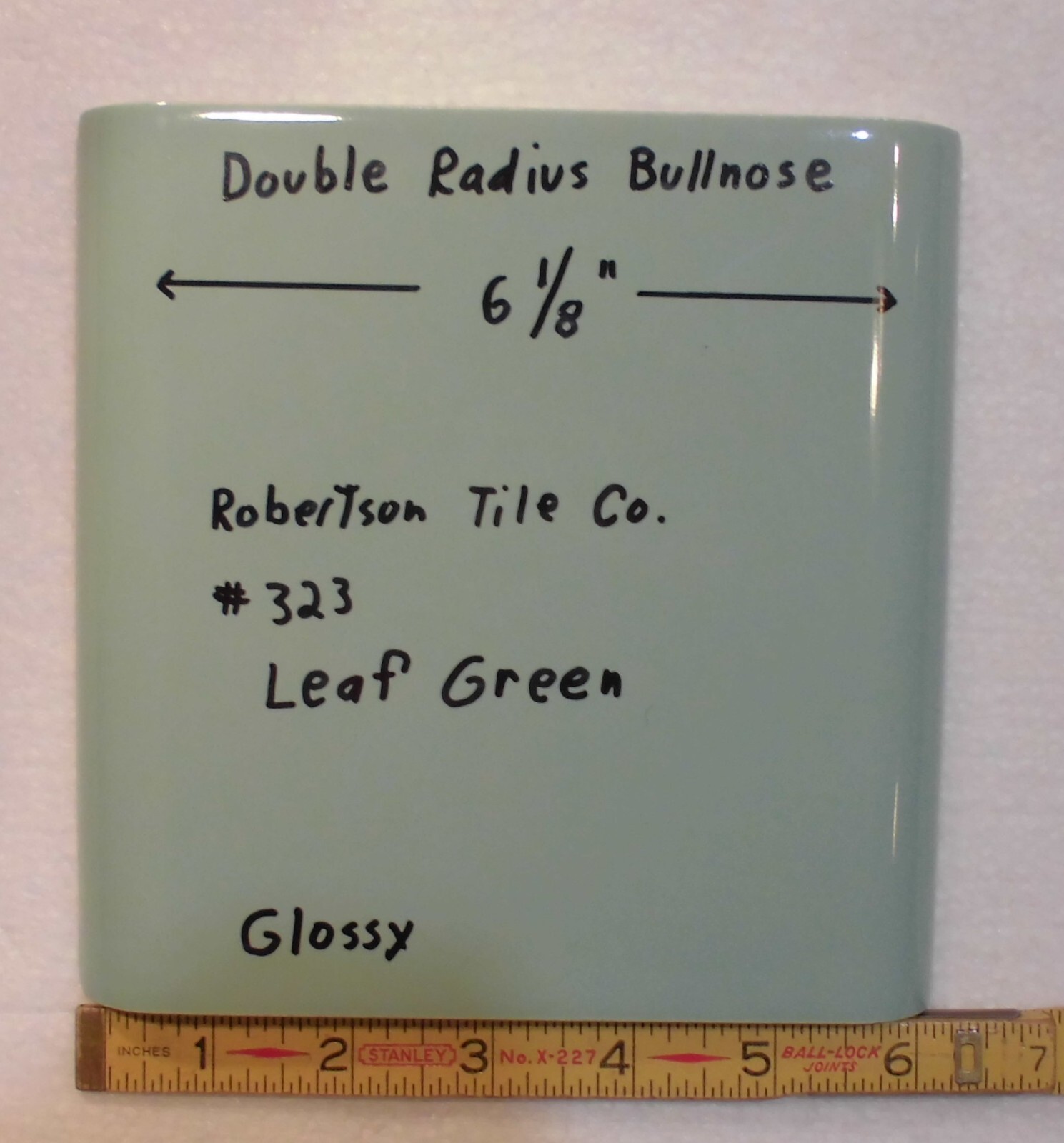 1 pc. Leaf Green 6″ x 6″ Double Radius Bullnose Glossy Ceramic Tile: NOS