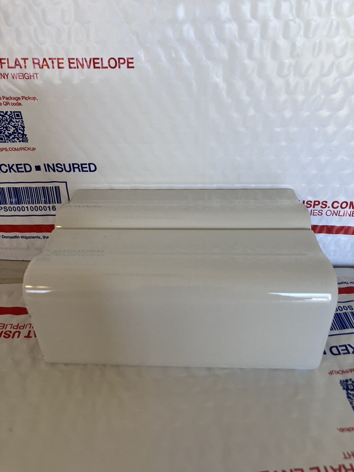 Two Pieces Of Dal Tile K 101 V-cap, Counter Rail,#8262 Semi-gloss Discontinued