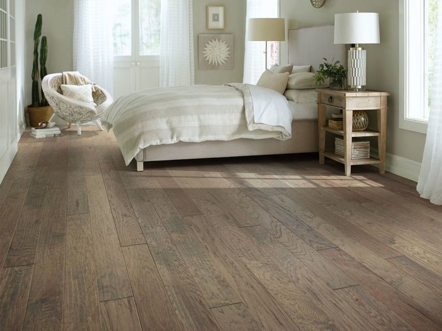 Shaw SW219 Pebble Hill 5″W Handscraped Engineered Hickory – Off White
