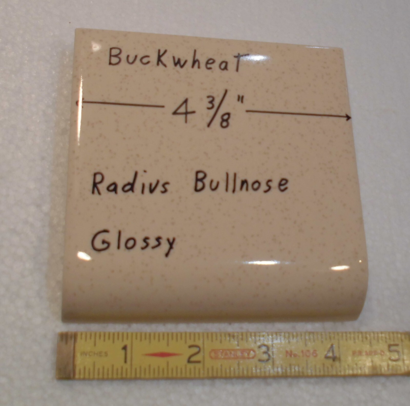1 pc. Buckwheat: Bullnose Radius Ceramic Tile 4-3/8″ Glossy Mudd Caps, NOS
