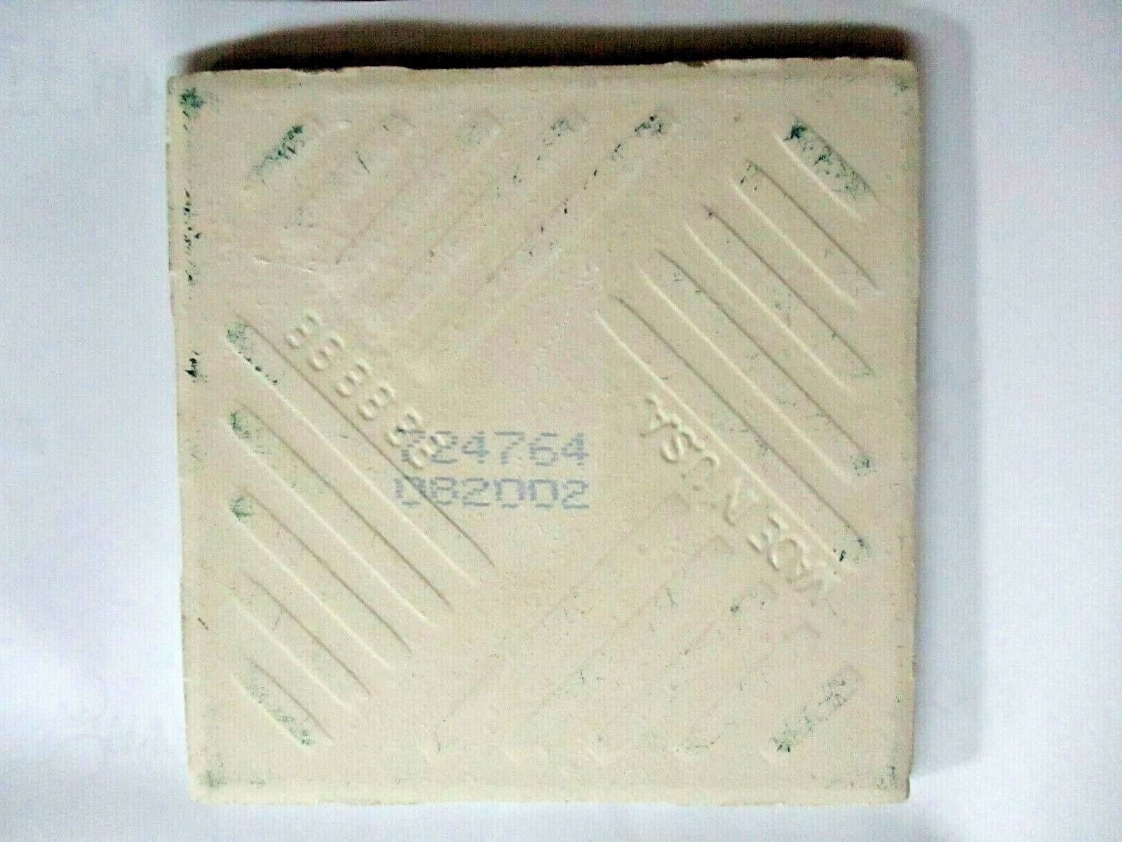 1 Wall Tile US Ceramic USA 4-1/4″ Hand Painted Turquoise Green over Snow White