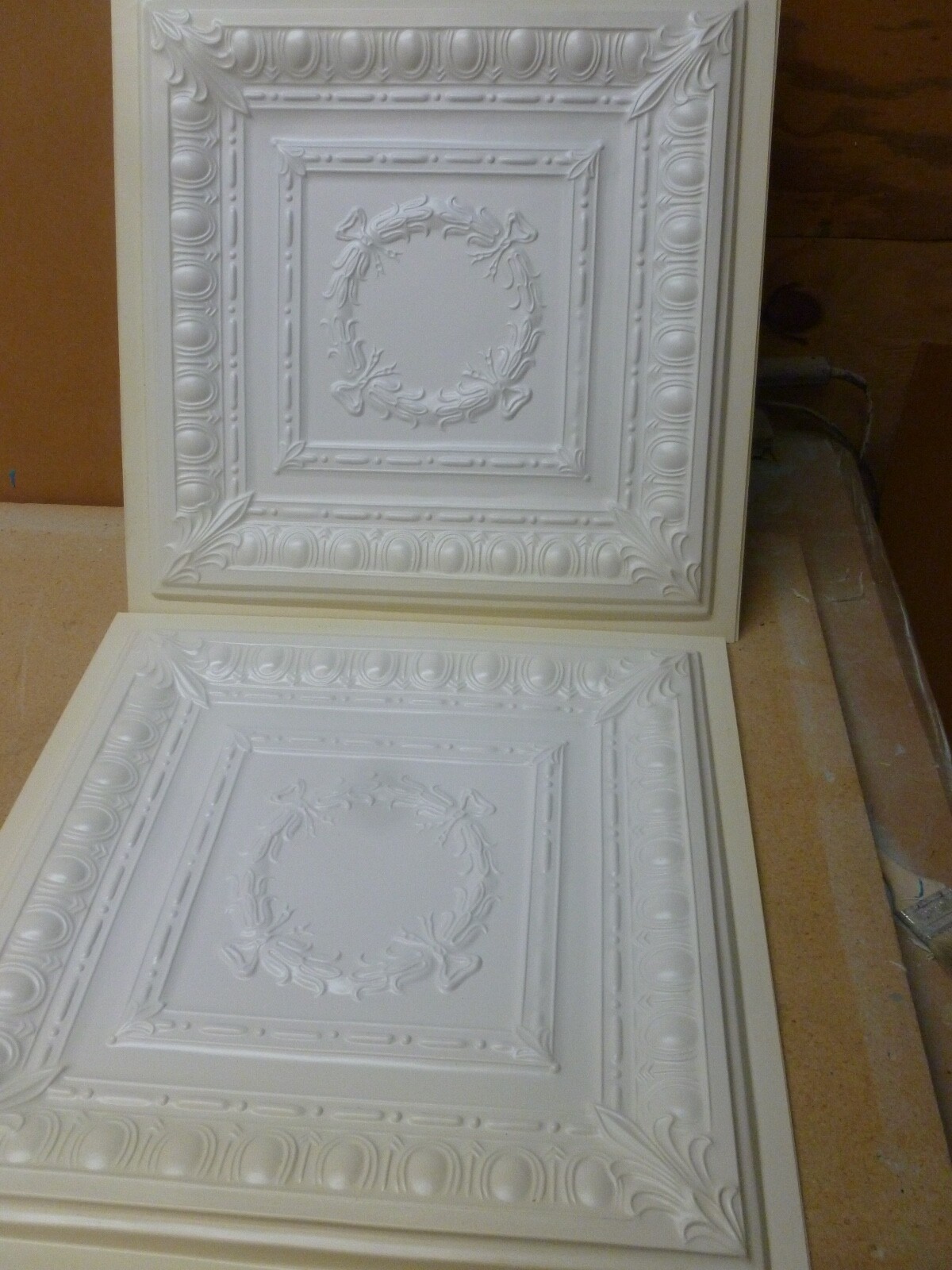15 pieces Ceiling Tile 2’x2′ White Tin Lay-in/Glue-up PVC White Fits Grid System