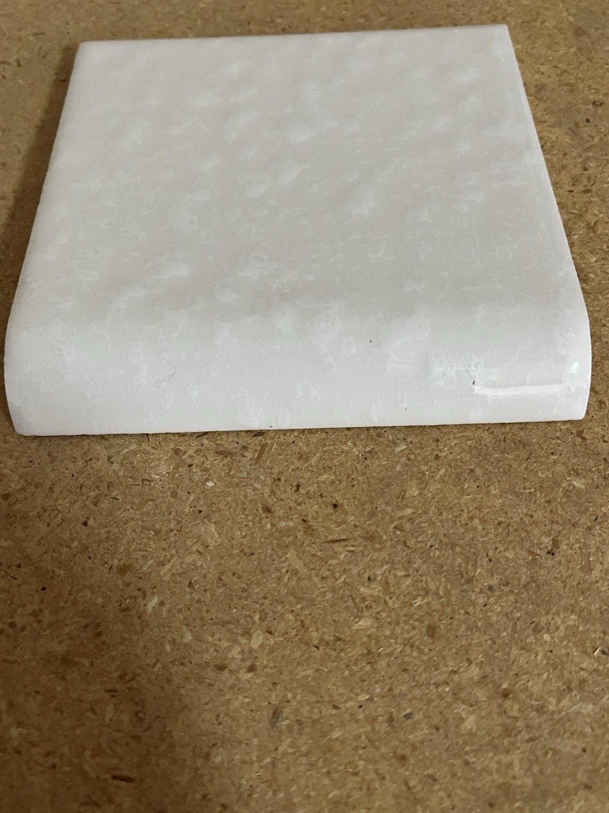 1 pc. Mayan White A4402 Radius Bullnose Ceramic Tile Daltile 4-1/4″ Free Ship US