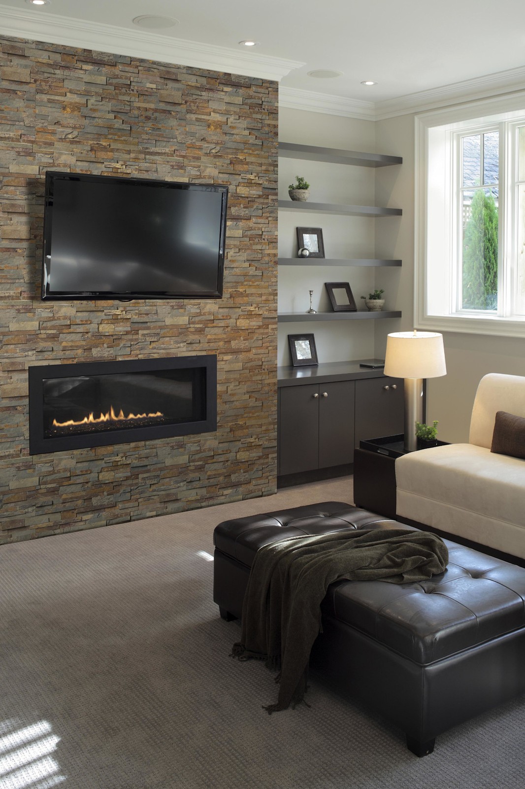 Ackland AKPLPS6X18FCR-CA 6 in. x 18 in. Splitface Slate Stacked – Sunlit Bronze