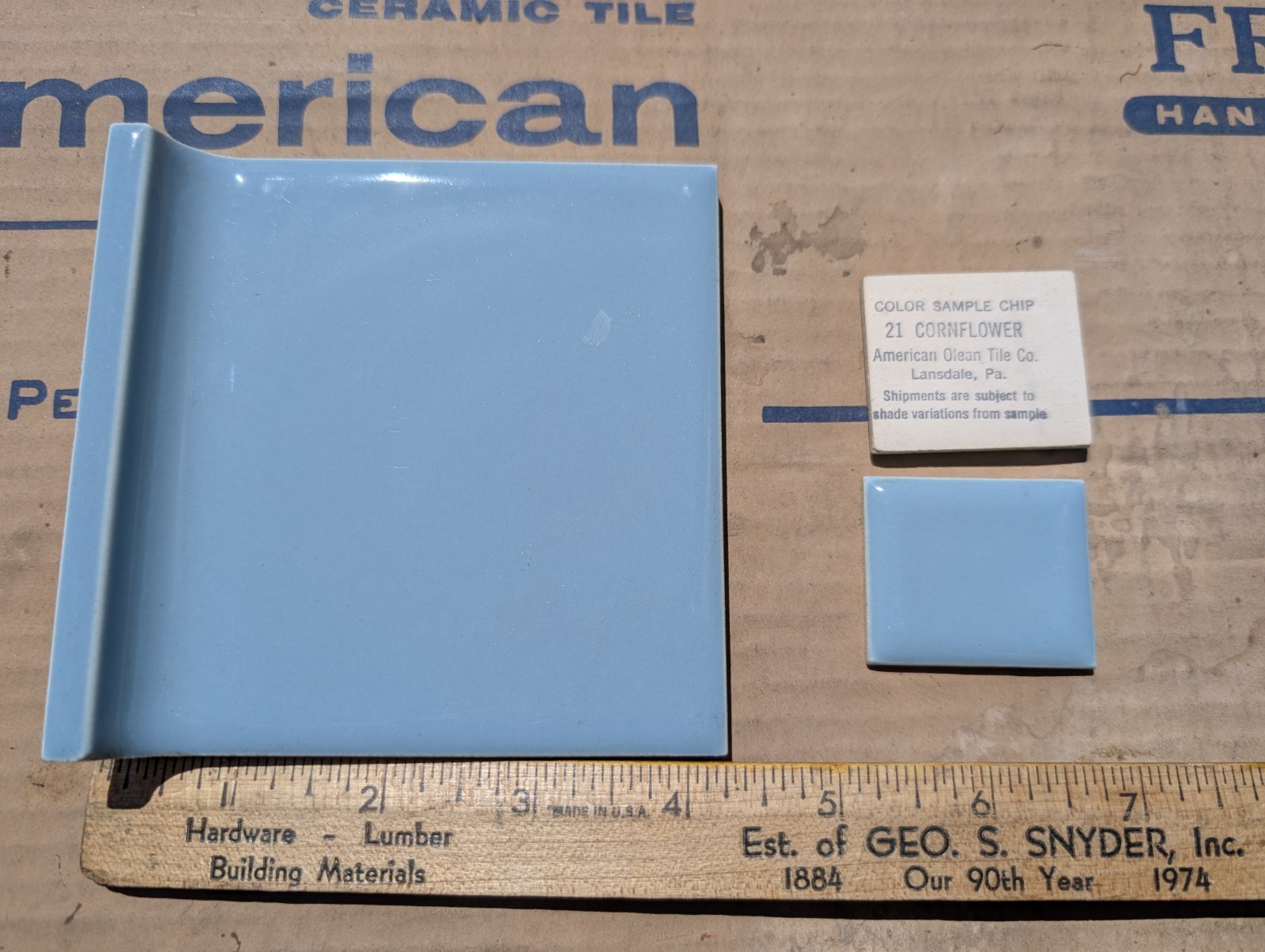 2 pieces 4-1/4″ Ceramic Tile Cove base A3401 #21 Cornflower American Olean Gloss