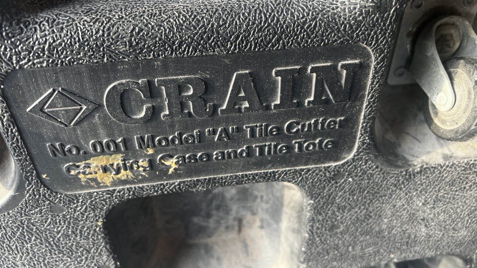 Crain Tile Cutter Model “A” MPN 001 with Carrying Case Professional Tool