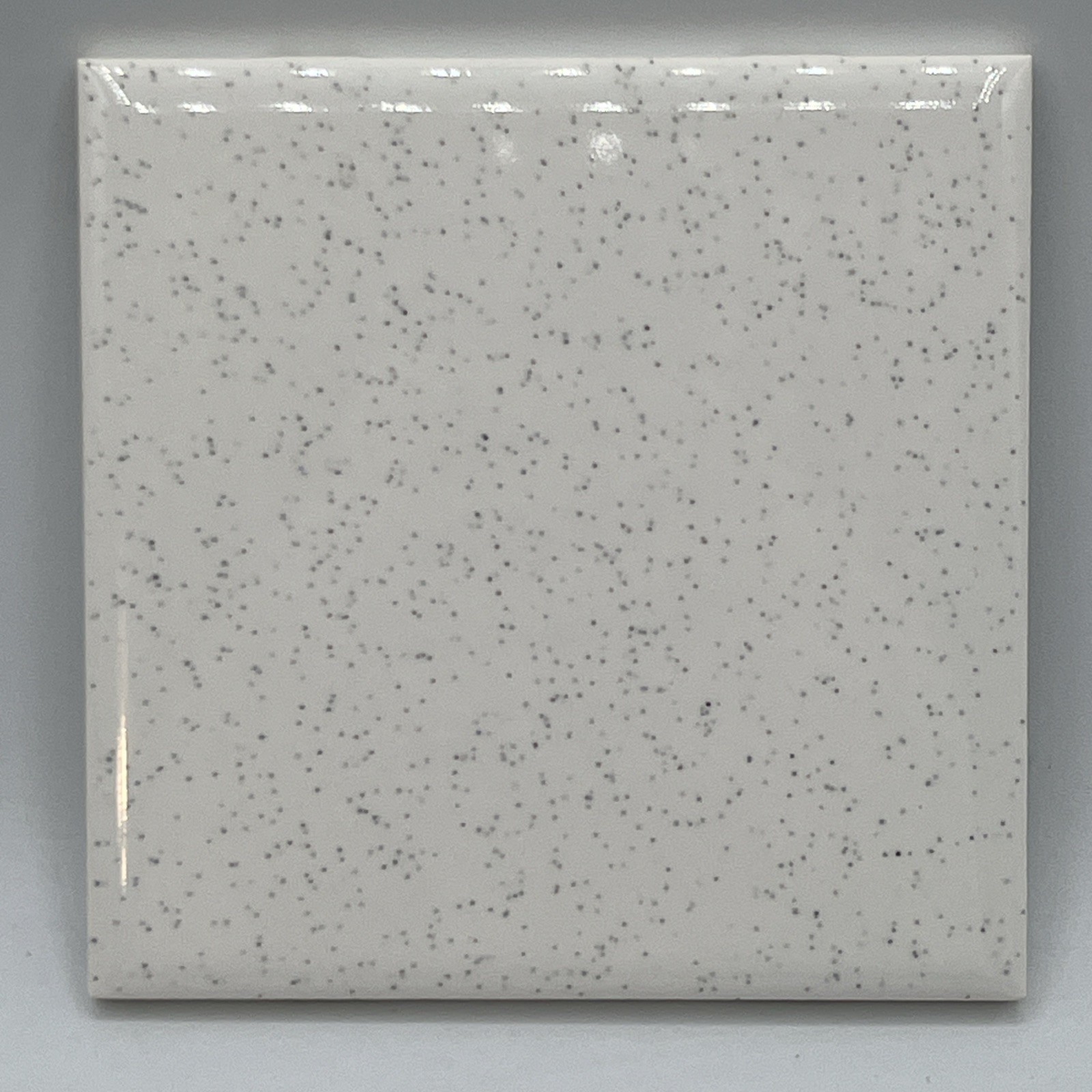 5 pcs American Olean 4 1/4″ Ceramic Tile Salt & Pepper #45 Black Speckled Glossy