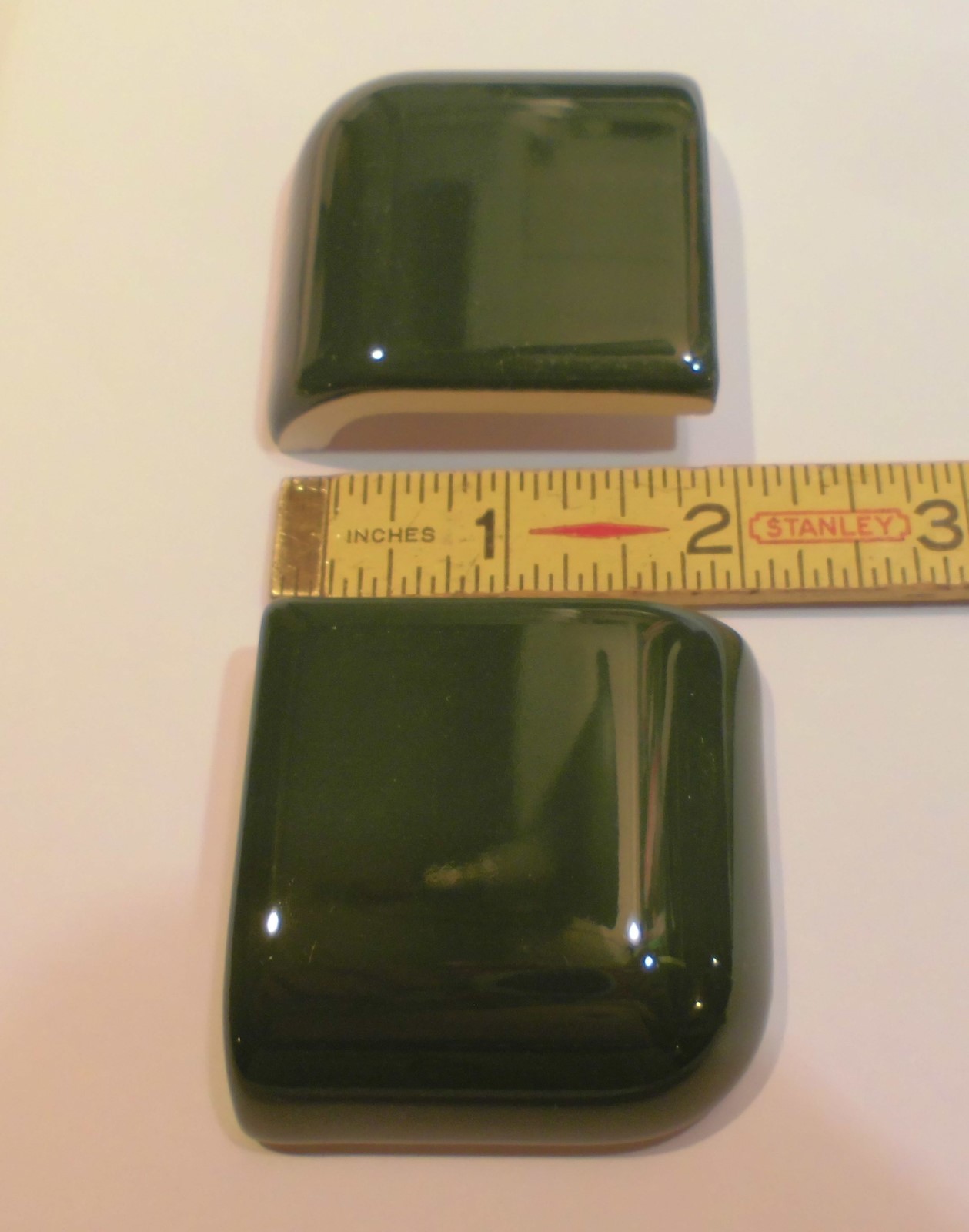 2 Timberline Green Ceramic Bullnose outside corner trim tile, 2″ X 2″ Daltile