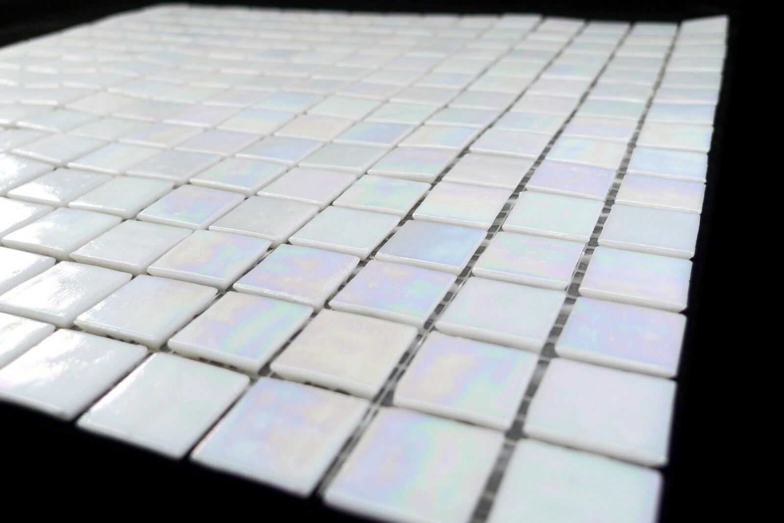 White Iridescent Mosaic Glass Tile for Kitchen & Bath