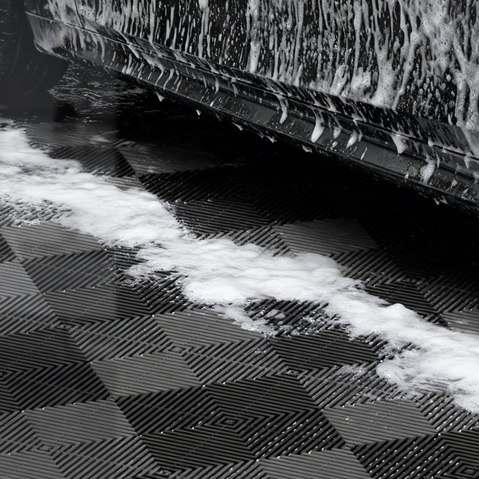 24/36/50 Pcs 12″x12″ Interlocking Garage Floor Tiles Vented Water Drainage