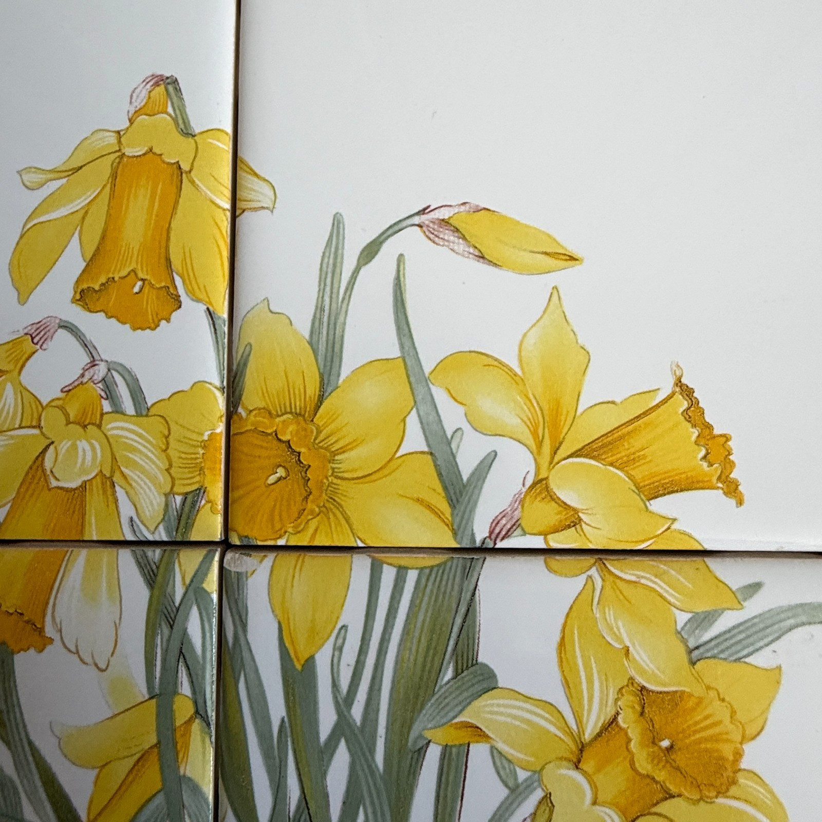 Vintage Yellow Daffodils Tile Mural Set 4 on White USA Wildflower Garden