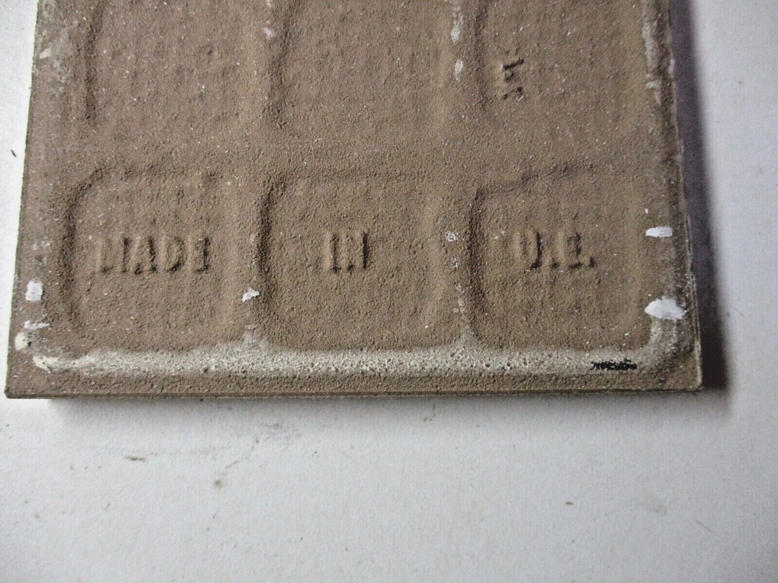 1 Floor Tile Made in UE 10cm 3-15/16″ Sq Dimpled Satin Beige Imitation Limestone