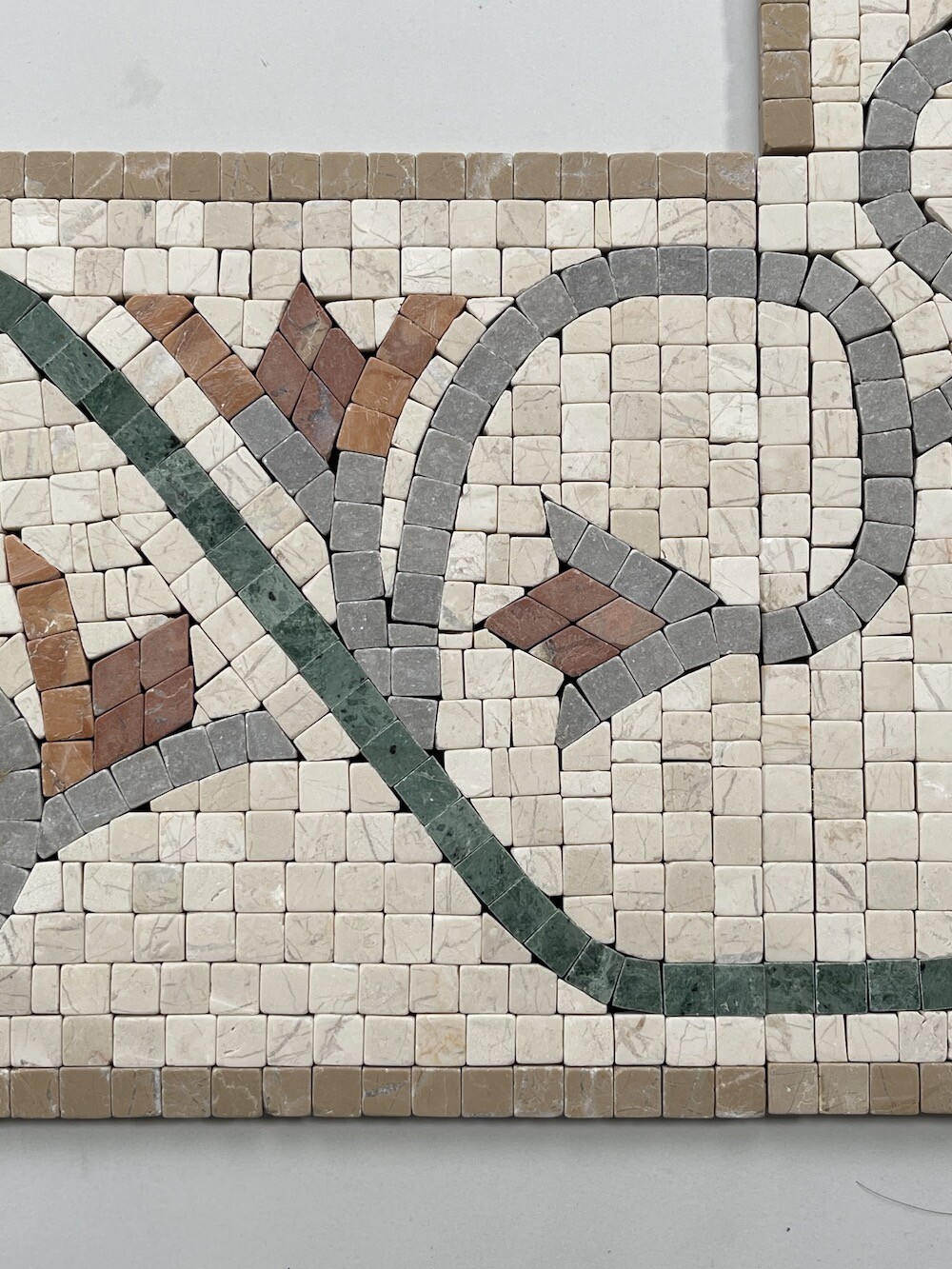 B4211T Marble Mosaic Border Listello Accent Tile Carina 7.5×13.5 Tumbled