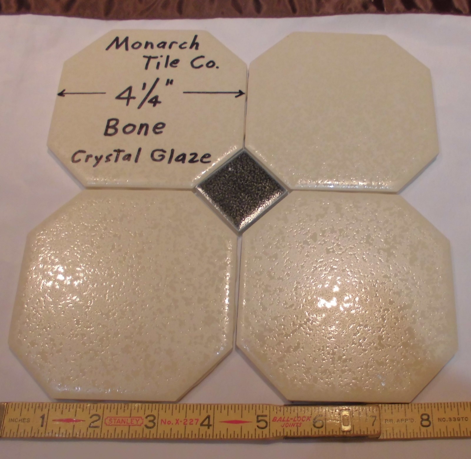 1 pc. *Bone* Octagon Ceramic Tile 4-1/4″ Crystal Glazed by Monarch Co. NOS