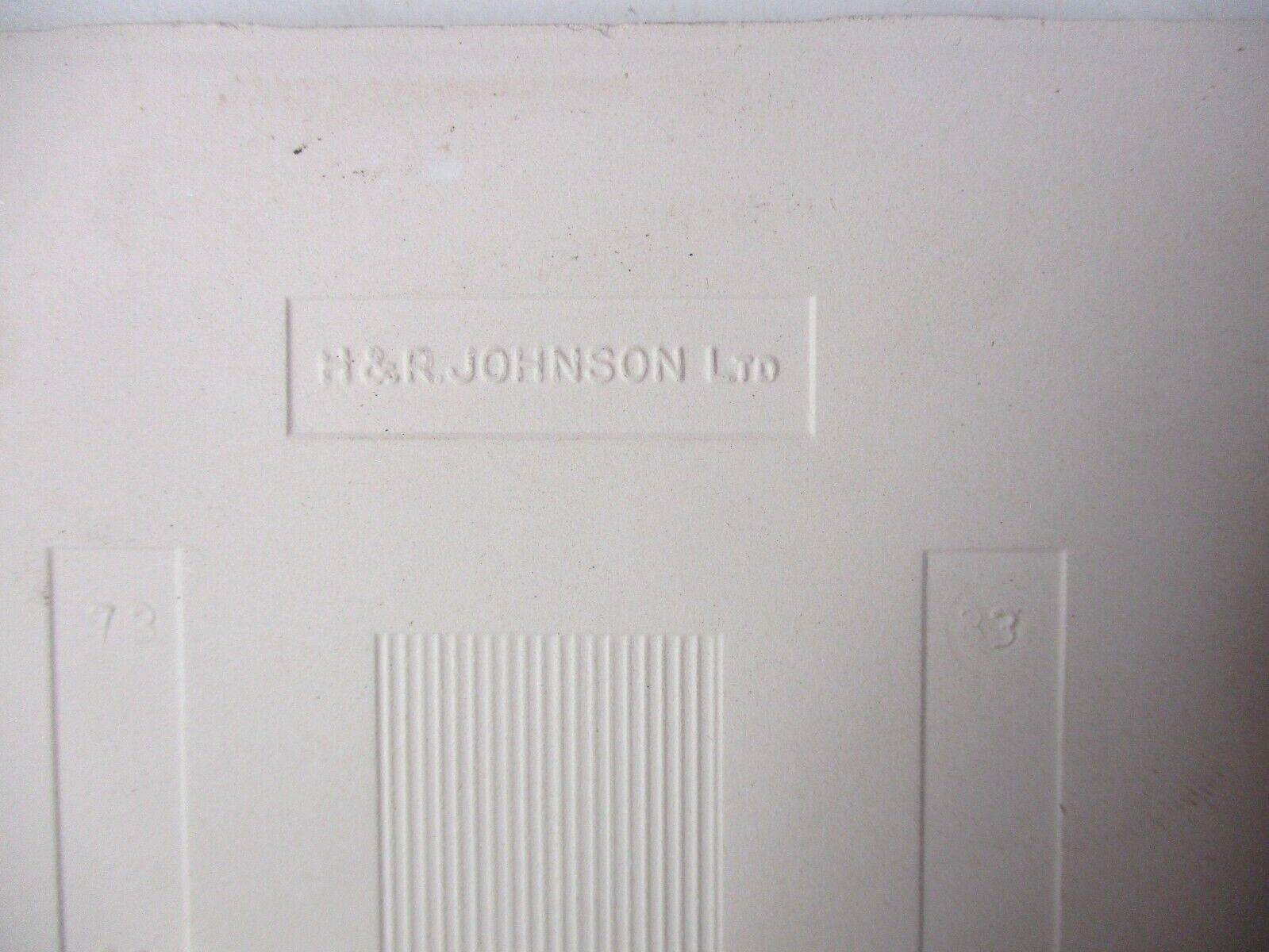 1 Wall Tile Johnson England 4-1/4″ Gloss Mustard Yellow Veins Off White Ceramic
