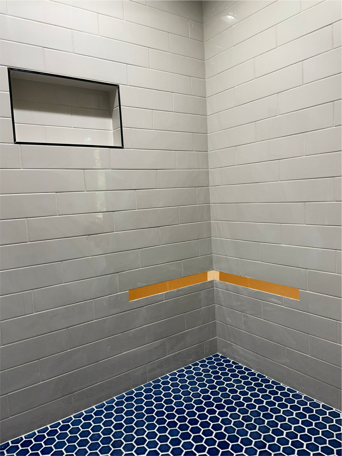 Shower Floating Bench – Schluter Kerdi-Board 2″ with Stainless Steel – Face 26in