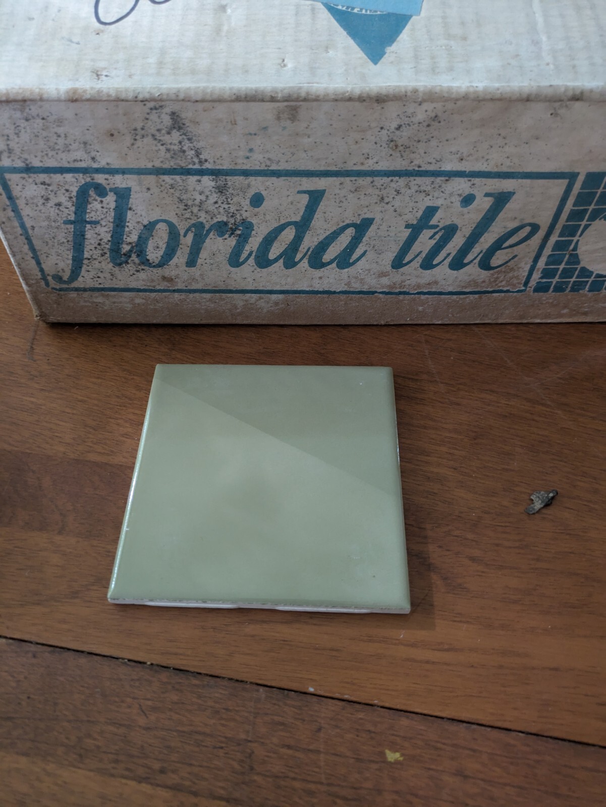 1 pc. Avocado 4-3/8″ New Glossy Ceramic Florida Tile Old New Stock