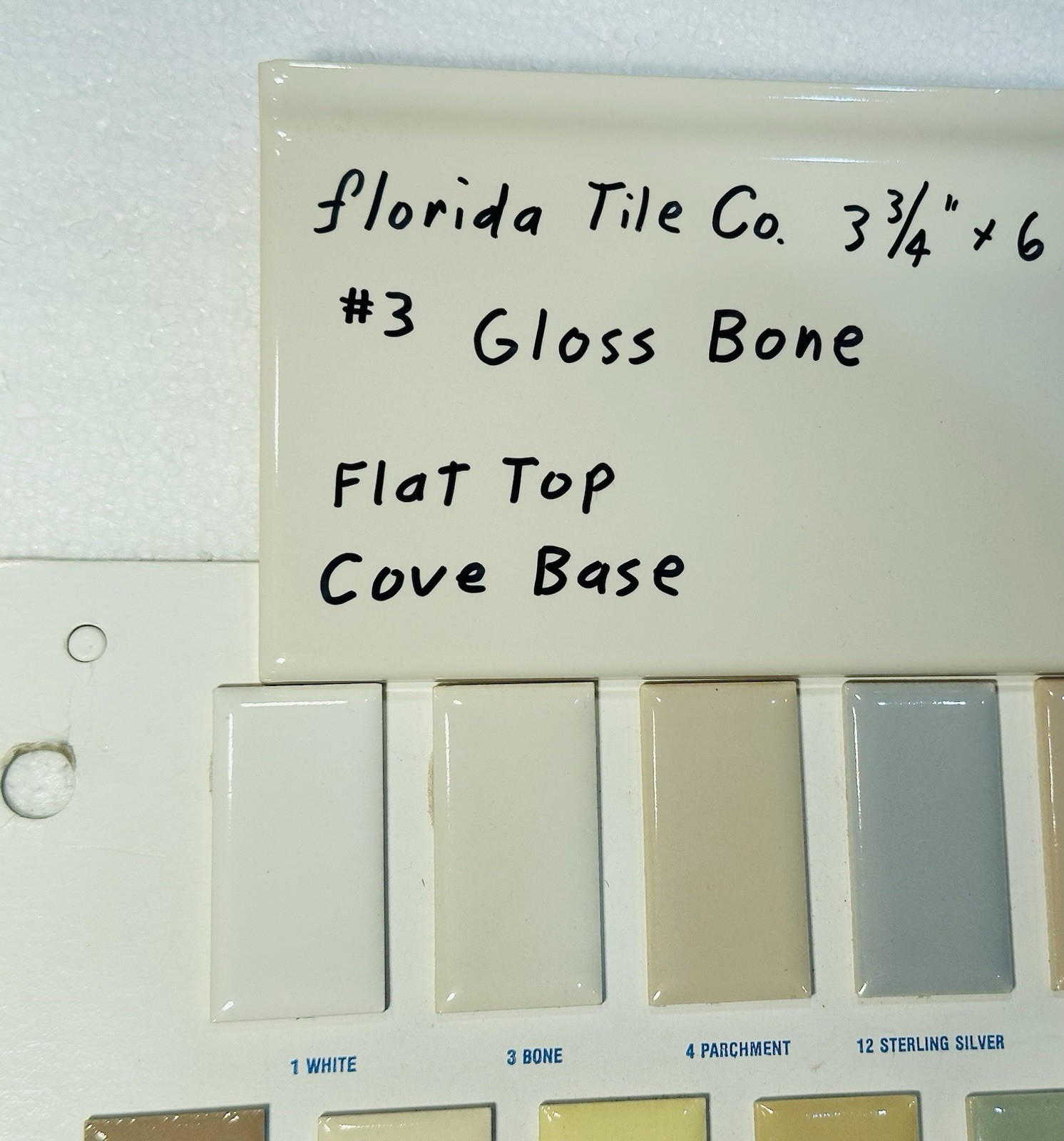 1 pc. Gloss Bone: 3-3/4″ X 6-1/8″ Ceramic Cove Base Tile, florida Co. Flat Top