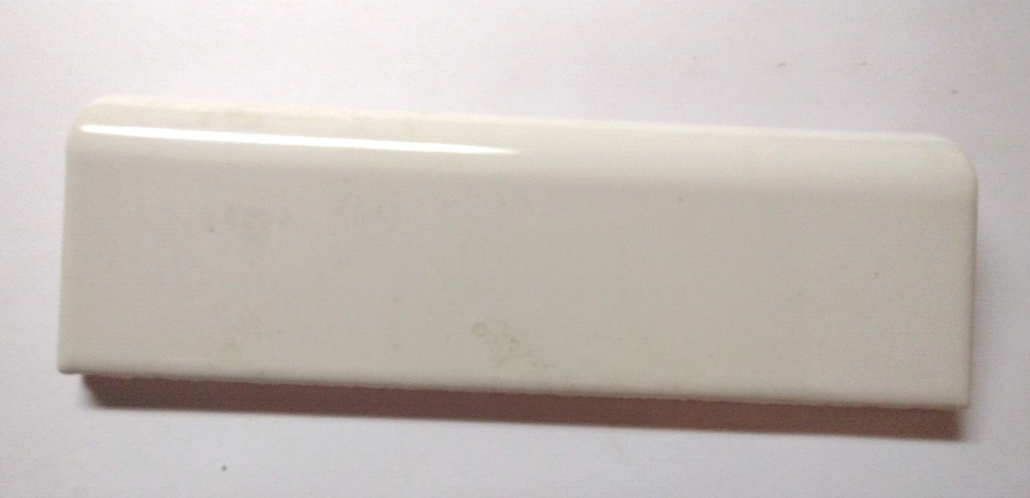 US Ceramic A 4200 Bright Snow White 6″x2 Radius Wall Tile Outside Corner Cap Vtg
