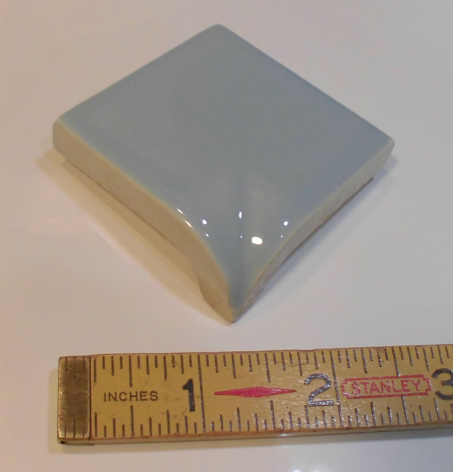 1 pc. *Azure Blue* Ceramic Bullnose Inside Corner Tile 2″ X 2″ American Olean