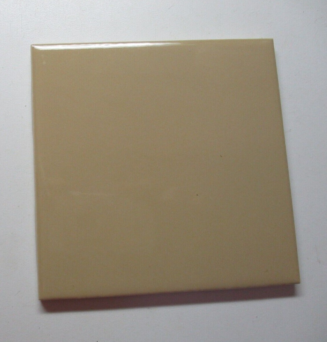 1 Wall Tile US Ceramic 72476409705-1 Gloss Bright Camel Latte 4-1/4″ Square 2015