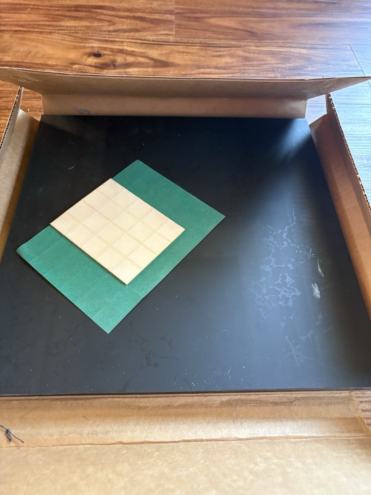 Hoyne Glas-Tile Box of Six 12″ x 12 Antique Gold Marble Mirror Tiles 70’s Nos