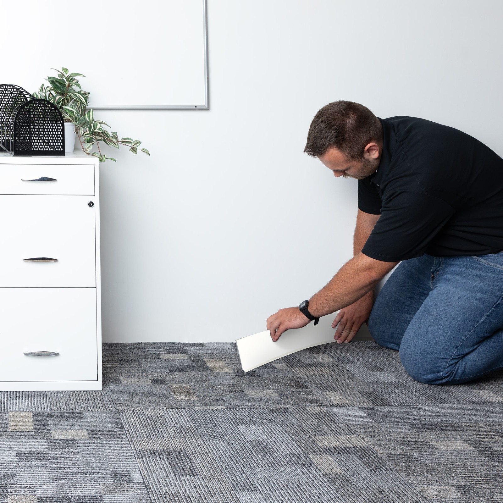 Mohawk Industries CVW04 Mohawk Basics 48″ x 4″ Vinyl Glue Down – Off White