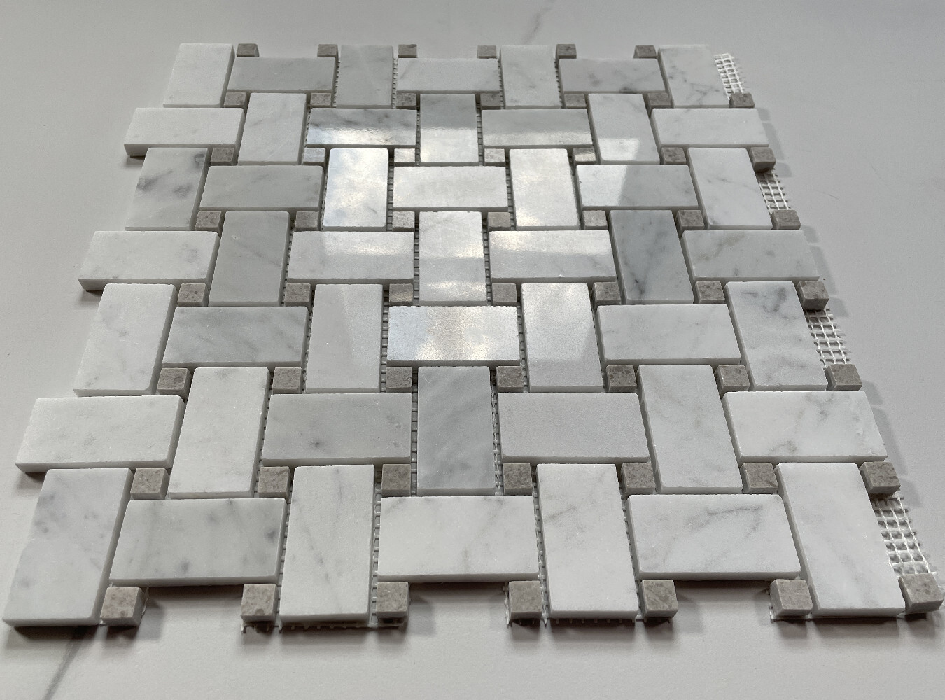 C653XP Carrara Venato Marble 1×2 Basketweave Mosaic Tile Gray Dots Polished