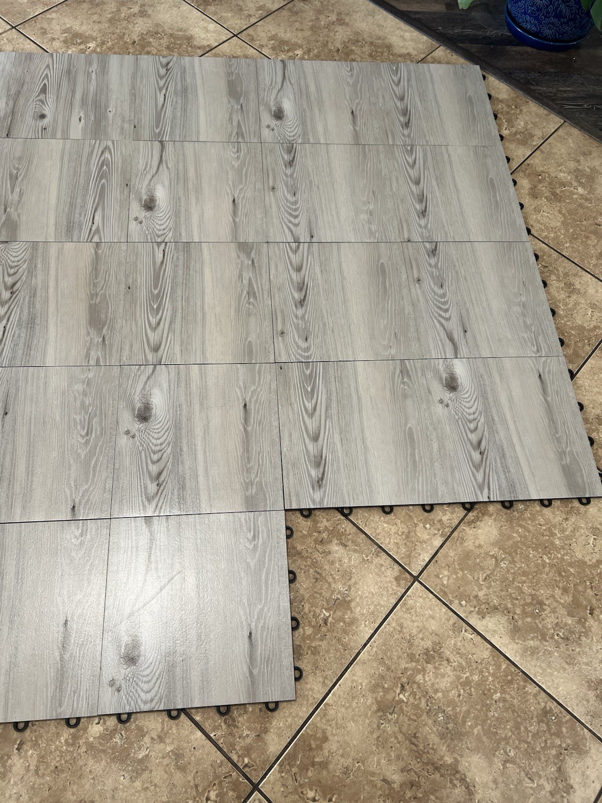 Dance Floor Tiles, Beachwood 12 x 12 in 28 Piece Interlocking Dance Flooring 7×4