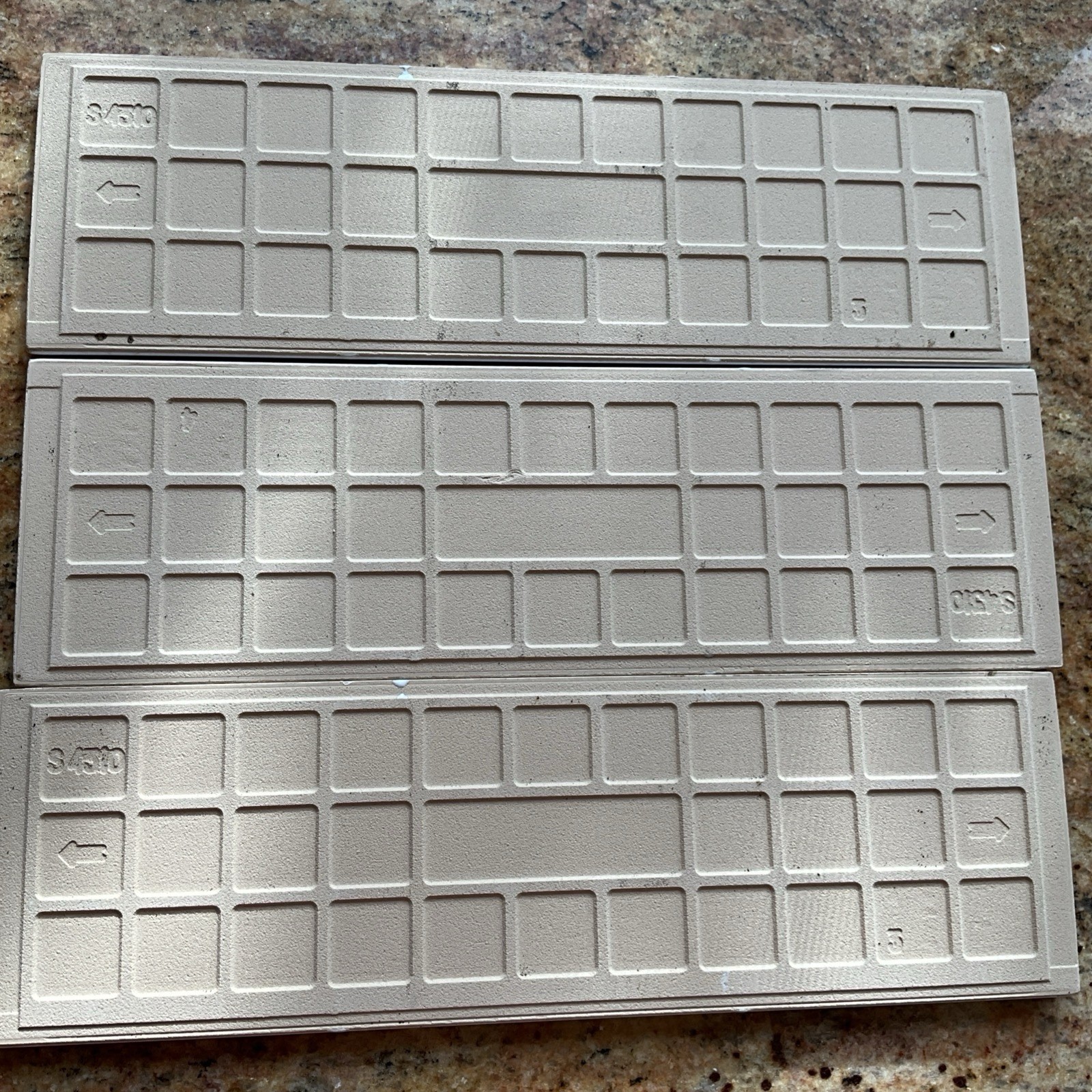 3 PCS of 3” X 10” White Gloss Bullnose Tile Trim By United States Ceramic Tile
