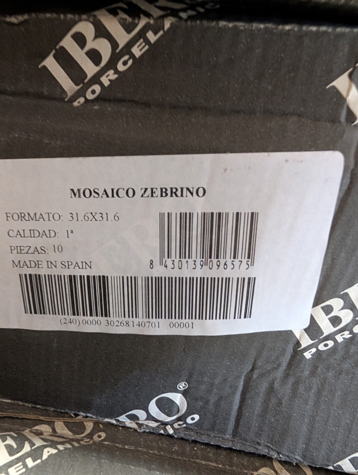 Ibero Mosaico Zebrino 2×2 tile in 12×12 sheets 120sq ft