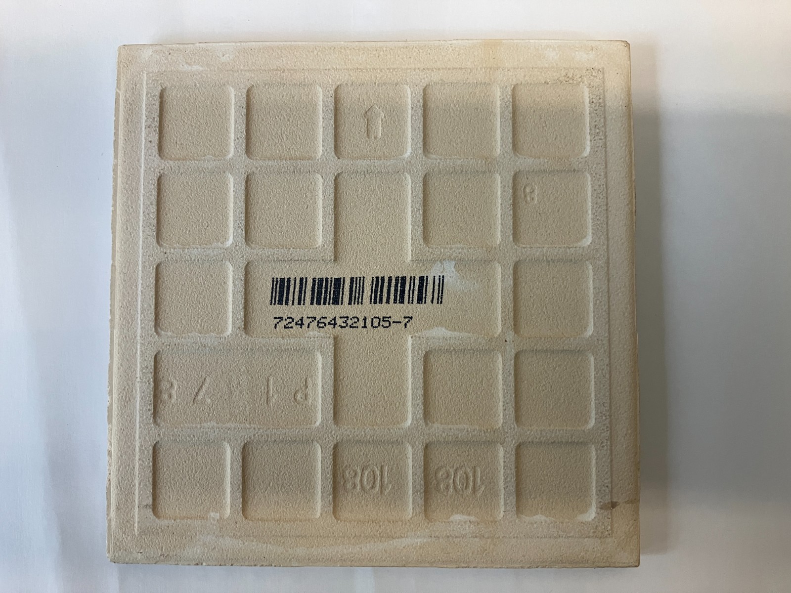 US Ceramic Tile, Glossy Bright Fawn U785-44-1M 4-1/4″x4-1/4″ (Lt Beige) Vintage