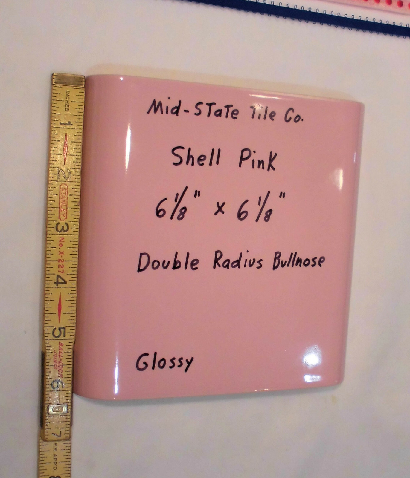 1 pc. Shell Pink 6″ x 6″ Double Radius Bullnose Glossy Ceramic Tile: made 1950’s