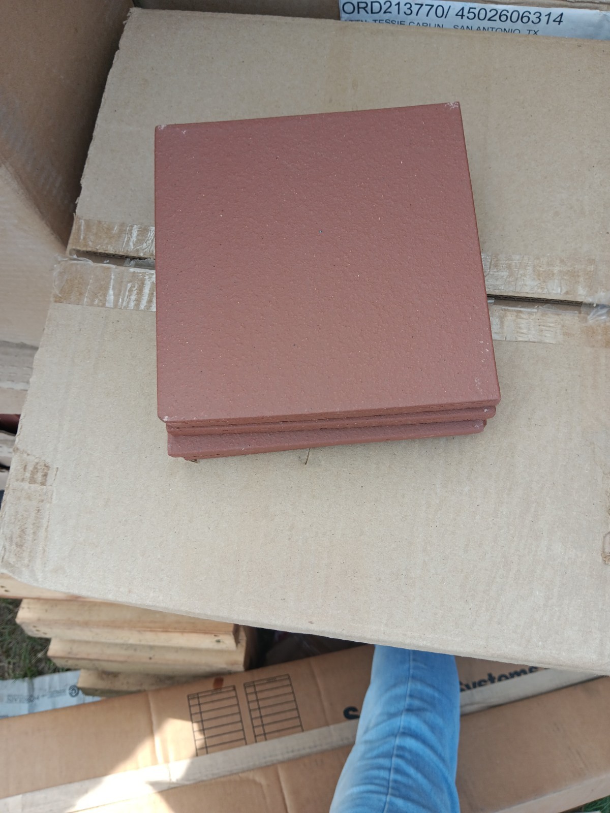 4 Tiles (1 Ft²) -Quarry Red Blaze Abrasive Floor and Wall Tile..Outdoor /Indoor