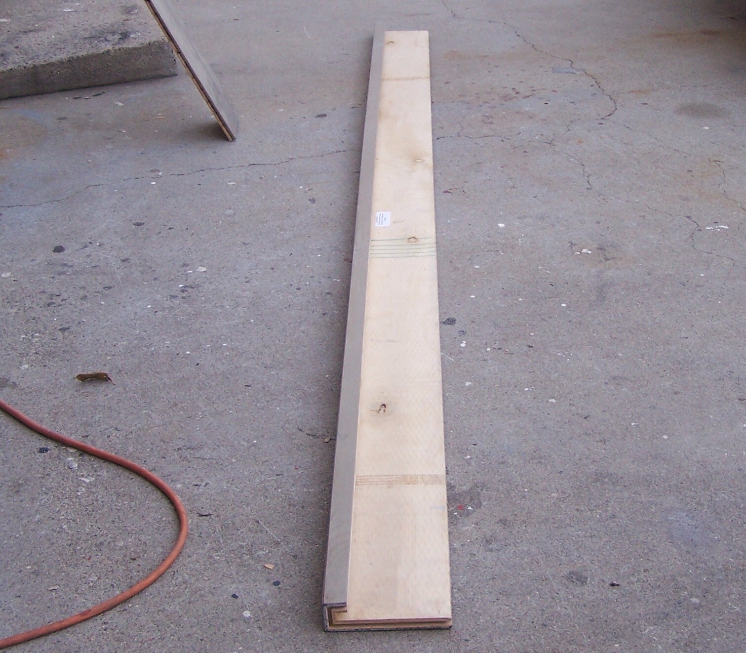 MonarchPlank Hardwood Flooring Square Nose Tavola Navona 9/16″ x 5-1/2″ x 96″