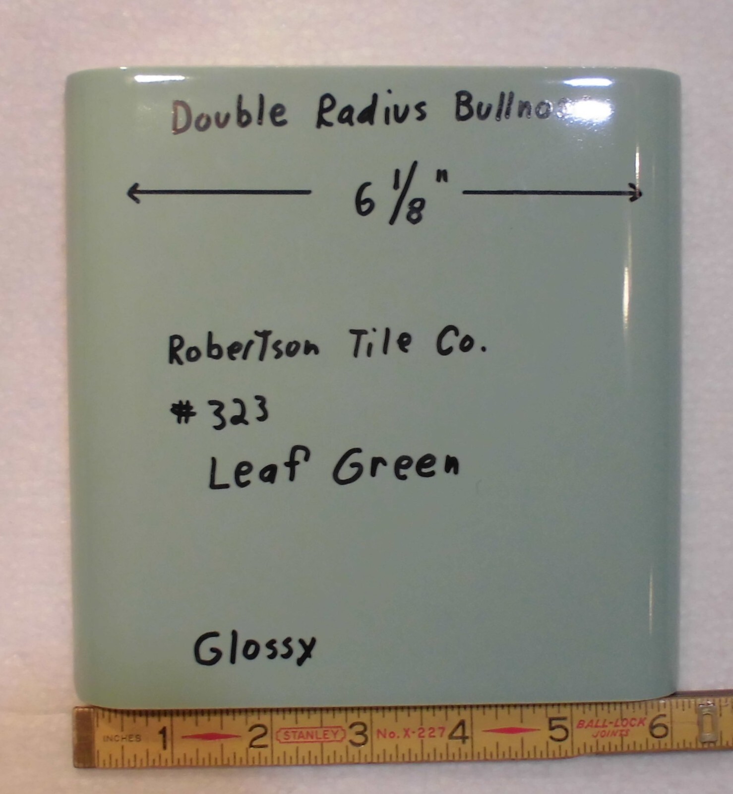 1 pc. Leaf Green 6″ x 6″ Double Radius Bullnose Glossy Ceramic Tile: NOS