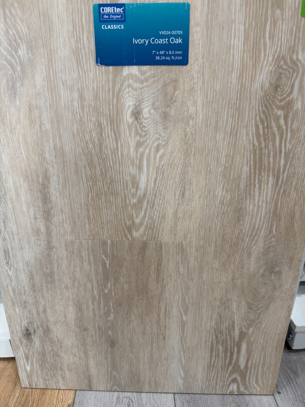 COREtec VV0024-00705 Ivory Coast Oak