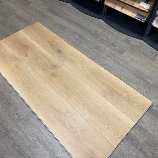 $2.75 Per Sq Ft BHW floors Premium Luxury Vinyl 22 mil wear layer, 9×60, 6.5 mm