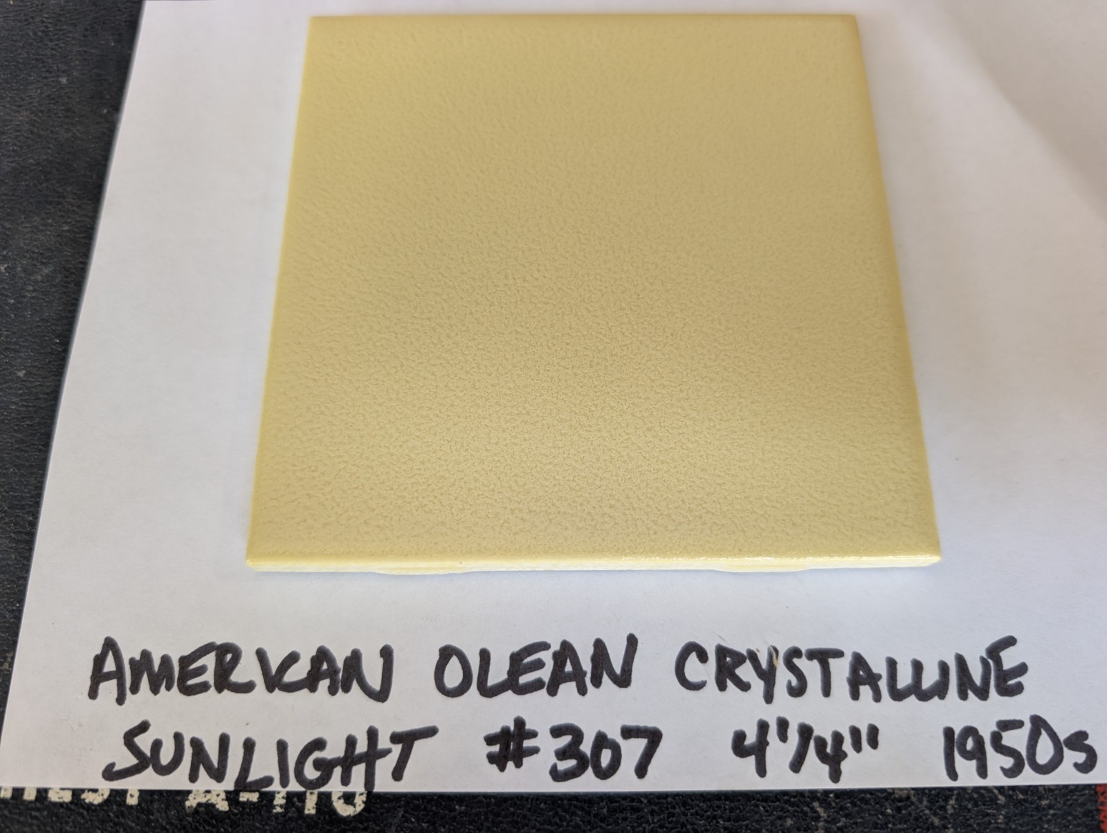 2 pc American Olean Crystalline #307 SUNLIGHT Yellow Square Ceramic Tile 4-1/4″