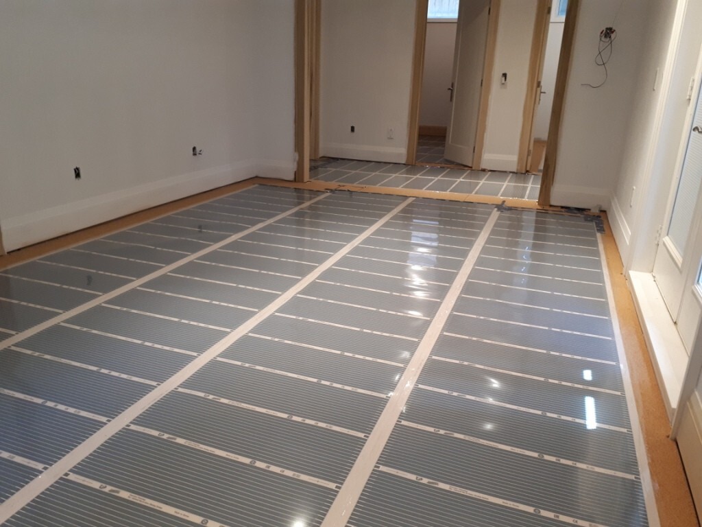 Under floor heating film 220v, 14.8 w/sq.ft., 60.2 sq.ft.