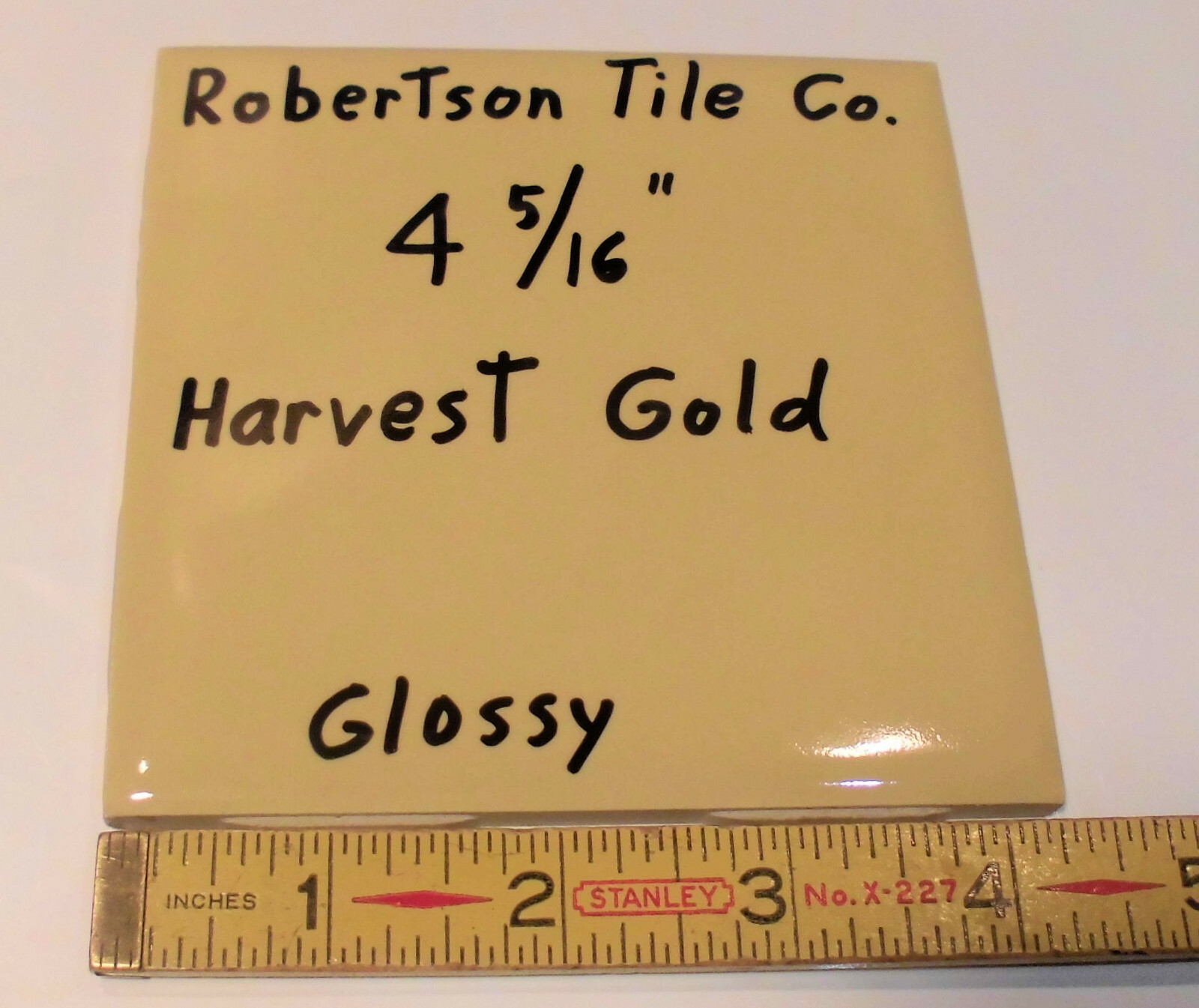 1 pc. *Harvest Gold / Yellow* Ceramic Tile 4-5/16″- 4-3/8″ Robertson Co. NOS