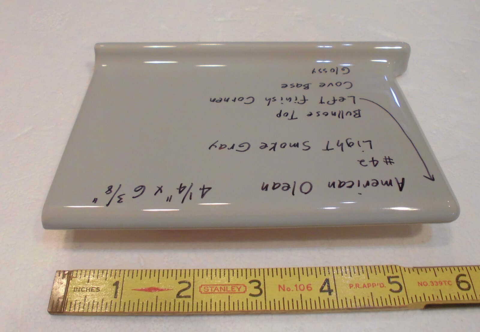 1 pc. Light Smoke Gray: base/cove Ceramic Tile: 4-1/4″ X 6″ Left Finish Corner